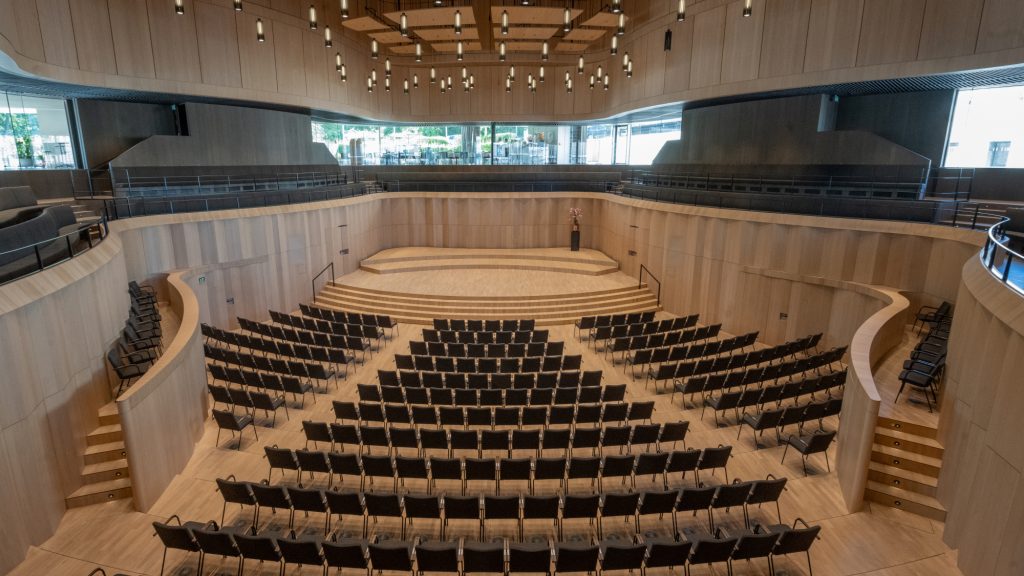 011_Z14_6698-3_PS_2946